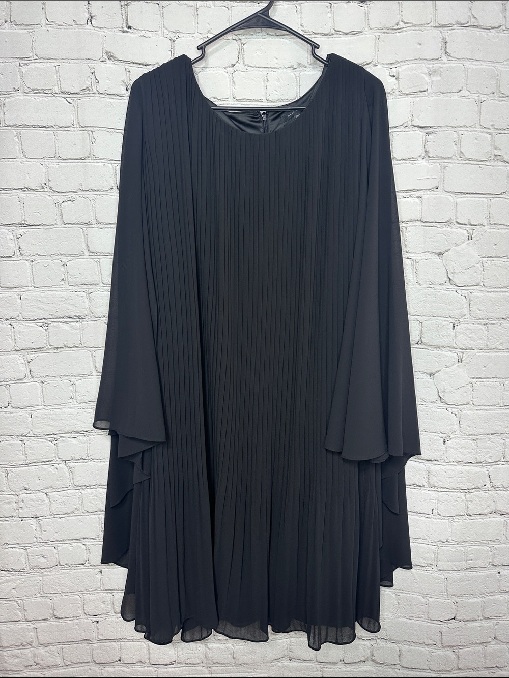 Alex Marie black pleated chiffon shift cape dress. Plus Size 18W